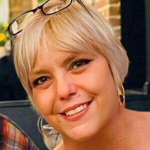 Meet your Posher, Candy